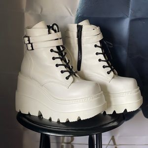 WHITE PLATFORM BOOTS
